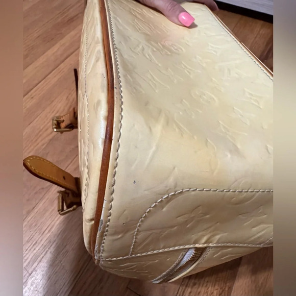 Louis Vuitton Monogram Vernis Summit Drive - Picture 10 of 16